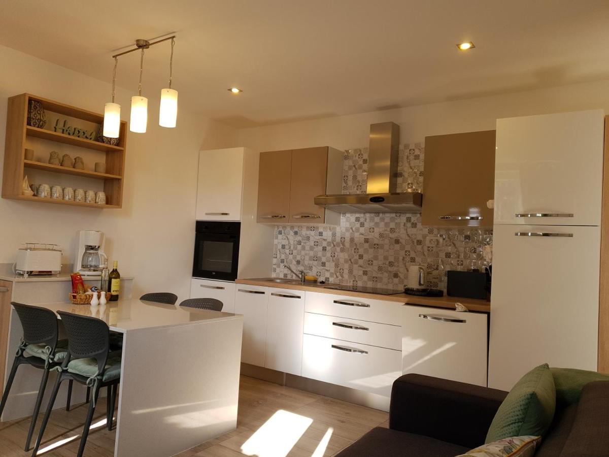 La Dolce Vita Apartments Unit 2 Posedarje Luaran gambar